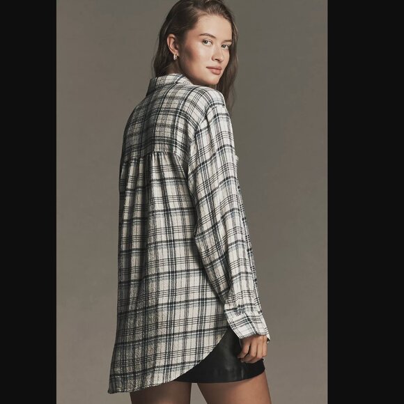 The Hadley Relaxed Plaid Buttondown Shirt by Pilcro​ Sz L - Picture 2 of 10